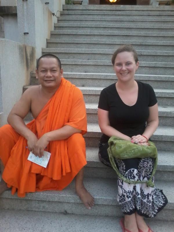 Photo with a monk at Wat Ounalom pagoda